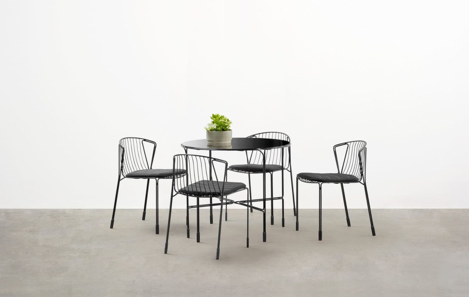 Tidal Dining Chair | Elegant Outdoor Dining Chair | Made by Tait.