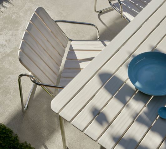 Billy outdoor setting by Tait perfect for al fresco summer dining